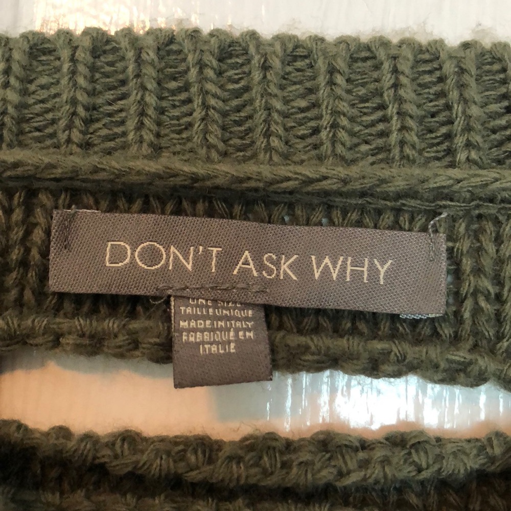 Don’t Ask Why Ribbed Back Sweater - Picture 3 of 3